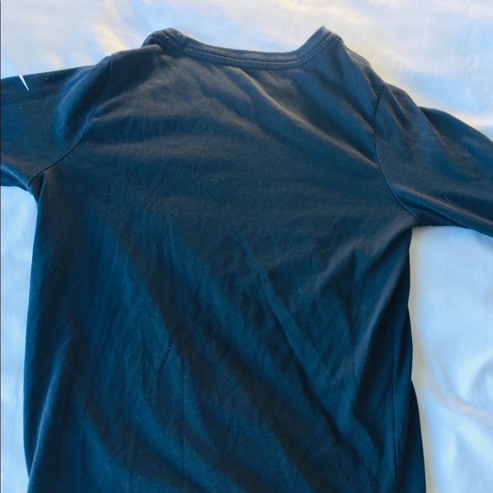 Black and white ELNE Nike long sleeve shirt